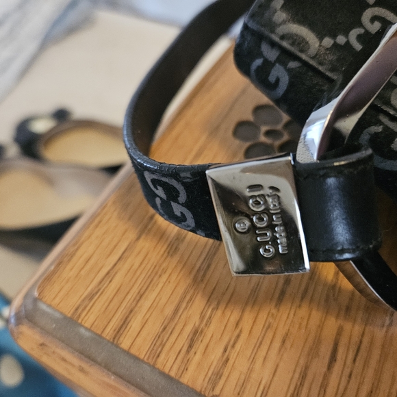 Gucci Leather Handbag - Picture 6 of 8